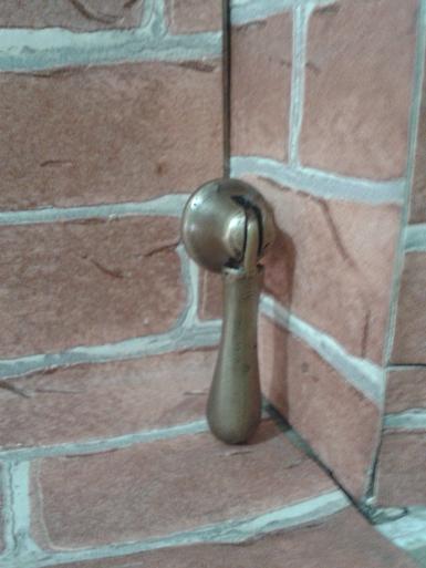 Brass handle code E.009