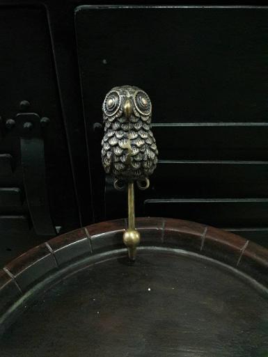 Owl hook brass Item code U.087 size long 155 mm. wide 52 mm. hanger long 70 mm.